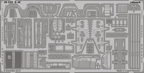Eduard 49532 F-4C S. A. 1/48 HASEGAWA
