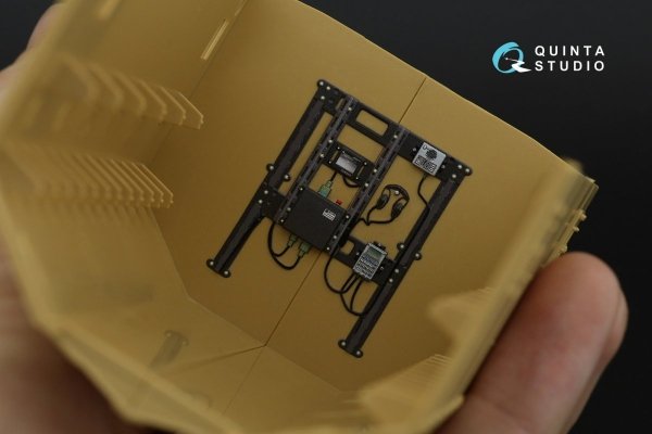 Quinta Studio QD35026 Ural 63095 TYPHOON-U 3D-Printed &amp; coloured Interior on decal paper (for RPG-model kit) 1/35