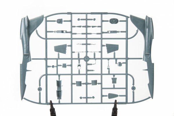 Eduard 7044 L-39C ALBATROS 1/72