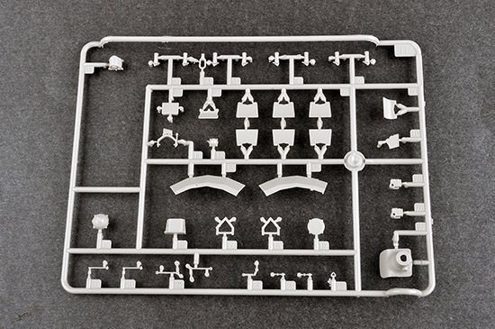 Trumpeter 09527 Russian T-80UD MBT 1/35