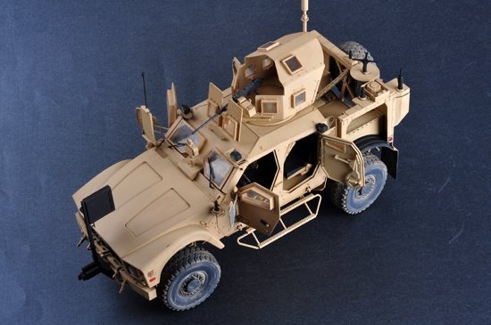 Trumpeter 00930 US M-ATV MRAP 1/16