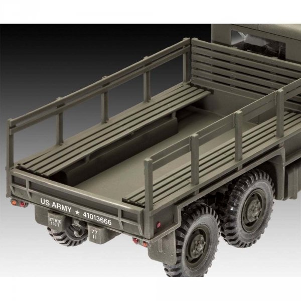 Revell 03260 M34 Tactical Truck + Off-Road Vehicle (1:35)