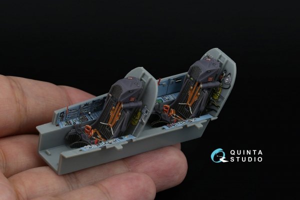 Quinta Studio QD+48409 Su-17UM3 3D-Printed &amp; coloured Interior on decal paper (Hobby Boss) (with 3D-printed resin parts) 1/48