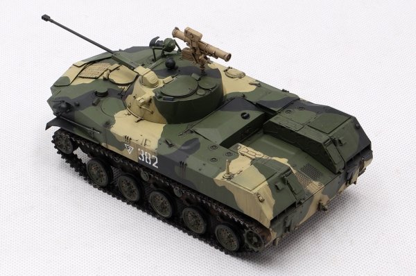 Hobby Boss 80155 Russian BMD-2 1/35