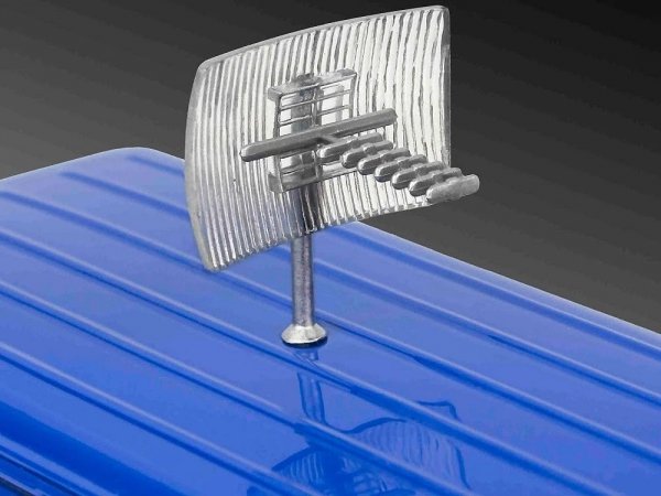 Revell 67732 Model Set GMC WSQK Squawk Van 1/25