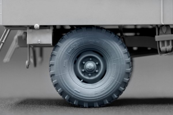 ScaleX WM 35023 Unimog 404 11.0R20 XOrdinary v2 Ordinary wheel set (for AK-Interactive, ICM, Revell) 1/35