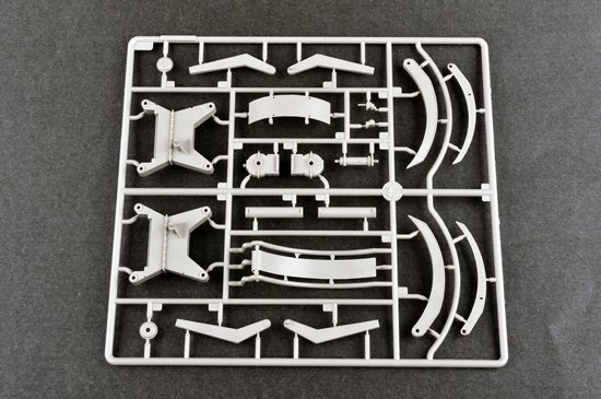 Trumpeter 09502 BTM-3 High-Speed Trench Digging Vehicle 1/35