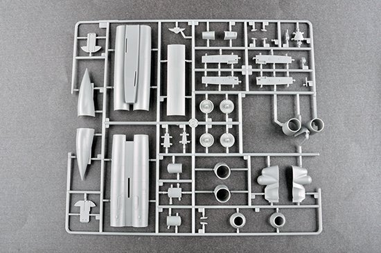 Trumpeter 01695 Soviet Tu-22 &quot;Blinder&quot; tactical bomber 1/72