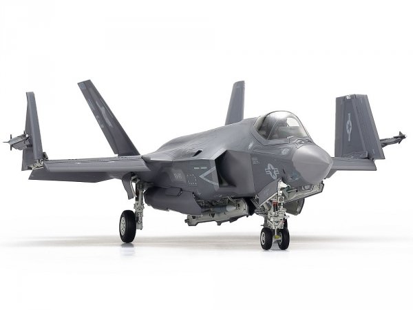 Tamiya 61127 Lockheed Martin F-35C Lightning II 1/48