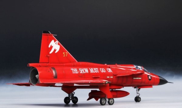 Special Hobby 72497 AJ-37 Viggen 'Show Must Go On' 1/72