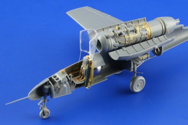 Eduard 49339 He 162A-2 Spatz 1/48 Tamiya