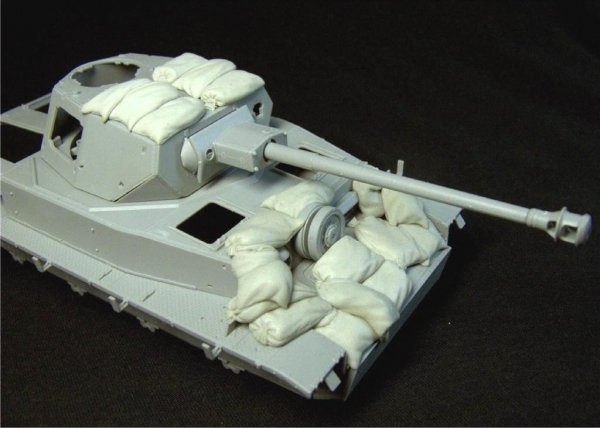 Panzer Art RE35-104 Sand armor for Pz IV F/G (North Africa) 1/35