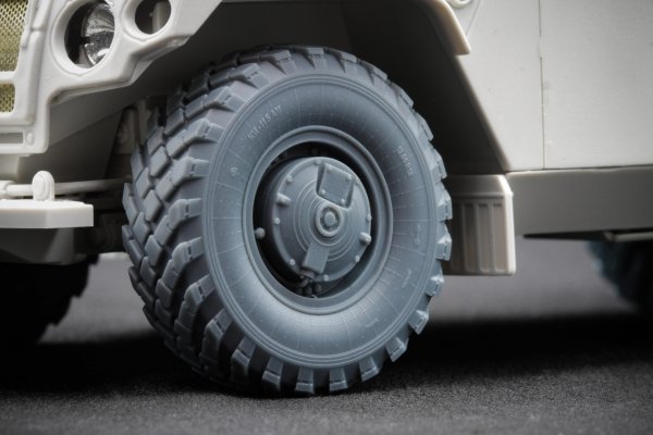 ScaleX WM 35015 GAZ Tiger V1 Ordinary wheel set (for Meng) 1/35