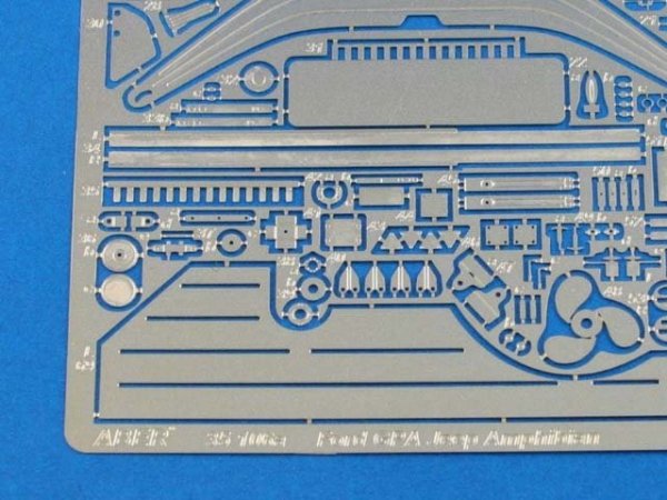 Aber 35106 Ford GPA Amphibian Jeep (TAM) (1:35)