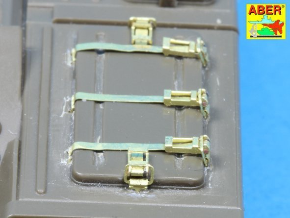 Aber 35A122 Clasps for Russian modern Tanks like T-64;T-72;T-80;T-90 (1:35)