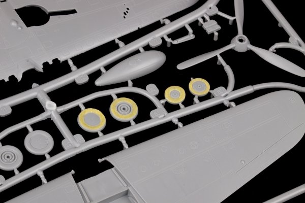 Eduard EX1068 P-39Q TFace ARMA HOBBY 1/48