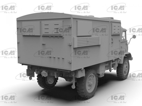 ICM 35136 Unimog 404 S “Koffer” German military truck 1/35