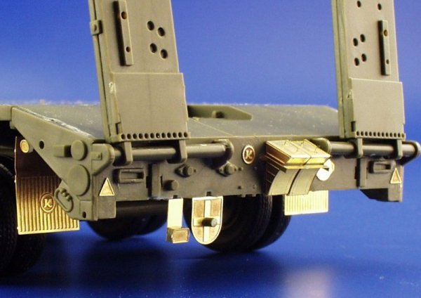 Eduard BIG3512 FAUN SLT 56  TRUMPETER 1/35