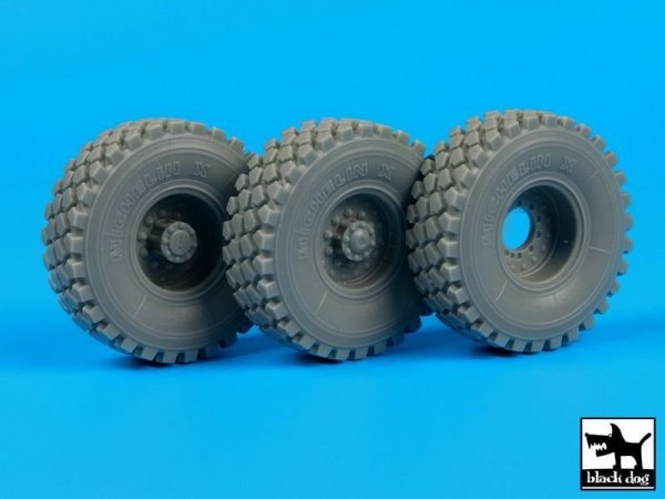 Black Dog T35137 Hemtt wheels 1/35