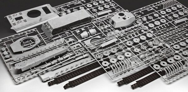 Revell 63249 Tiger II Ausf.B Henschel Turret Model Set 1/35