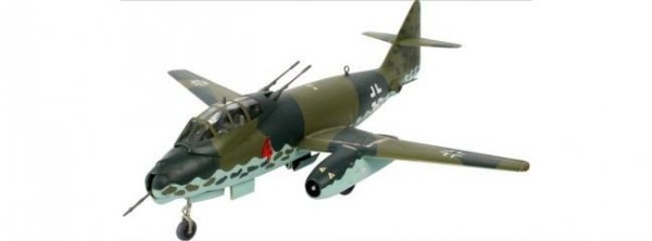 Revell 04359 Messerschmitt Me P.1099B Heavy Fighter (1:72)