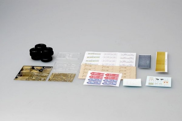 Trumpeter 00395 M1127 Stryker Reconnaissance Vehicle (RV) (1:35)