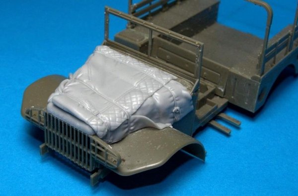 Panzer Art RE35-278 Dodge 3/4 engine deck with winter canvas 1/35