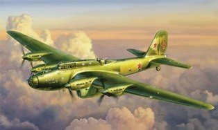 Zvezda 7264 Petlyakov Pe-8 Soviet Bomber 1/72