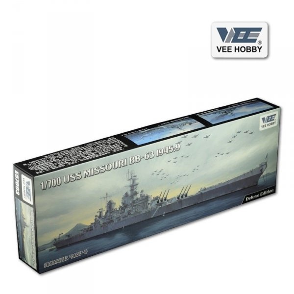 Vee Hobby E57003 Btttleship USS  MISSOURI BB-63 1945 - Deluxe Edition 1/700