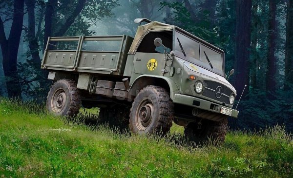 Revell 03348 Unimog 404 S 1/35