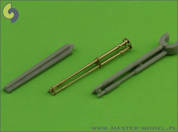 Master AM-72-038 M197 - Three-barrelled rotary 20mm cannon - turned barrels with etched barrel clamps - used on AH-1 Cobra