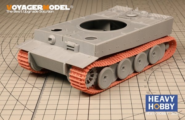 Heavy Hobby PT35004 WWII German Tiger I Late Version Tracks 1/35