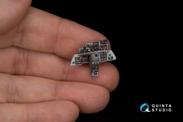 Quinta Studio QD+48371 F-4E with DMAS 3D-Printed &amp; coloured Interior on decal paper (Meng) (with 3D-printed resin parts) 1/48