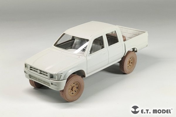 E.T. Model P35-163 PICK UP Truck Sagged Wheels Type.2 1/35