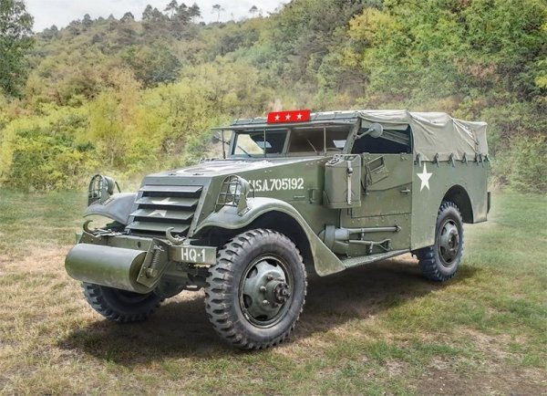 Italeri 7063 M3A1 Scout Car 1/72