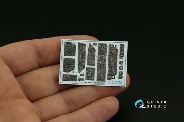 Quinta Studio QDS-48381 Mi-17 3D-Printed &amp; coloured Interior on decal paper (AMK) (Small version) 1/48