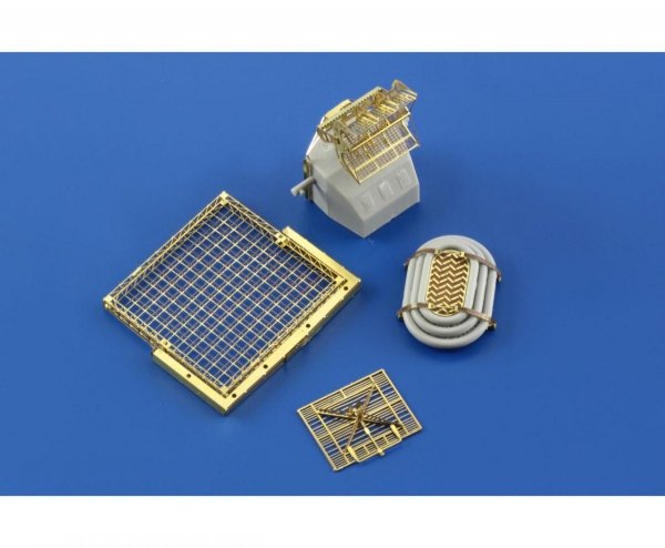Eduard 53129 USS Hornet CV-8 part 2 - radar antennas MERIT 1/200