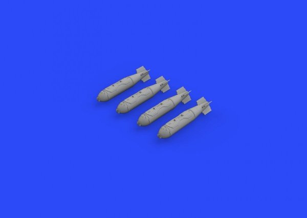 Eduard 672194 BL755 cluster bombs 1/72