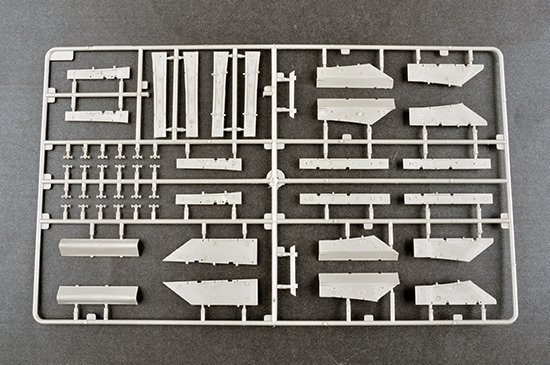 Trumpeter 02246 F-100F Super Sabre 1/32