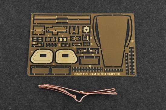 Trumpeter 09502 BTM-3 High-Speed Trench Digging Vehicle 1/35