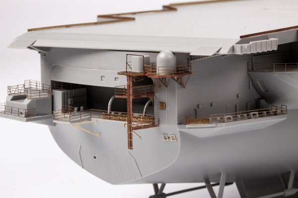 Eduard 53283 USS Constellation CV-64 part 3 - railings &amp; safety nets TRUMPETER 1/350