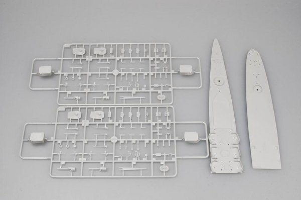 Trumpeter 05309 USS San Francisco CA-38 (1942) (1:350)