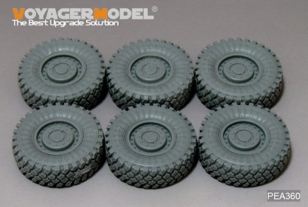 Voyager Model PEA360 Modern US COUGAR 6X6 MRAP Road Wheels Ver.A (6PCESS) 1/35