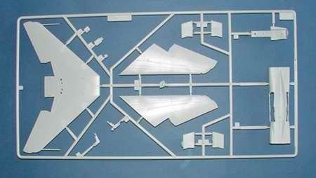 Trumpeter 01605 North American F-107A Ultra Sabre (1:72)