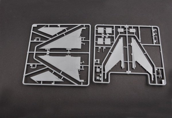 Trumpeter 02846 J-8D Finback (1:48)