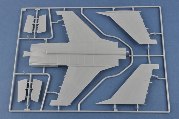 Hobby Boss 81770 MiG-31BM. w/KH-47M2 1/48