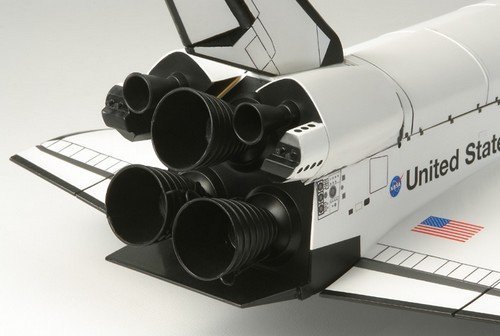 Tamiya 60402 Space Shuttle Atlantis (1:100)