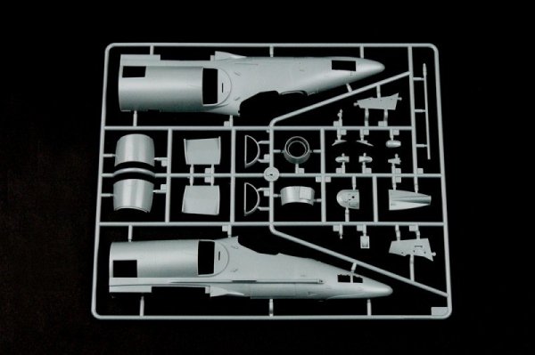 Trumpeter 02266 A-4E Sky Hawk (1:32)