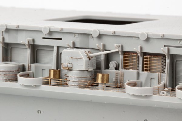 Eduard 53315 USS Midway CV-41 part 2 TRUMPETER 1/350