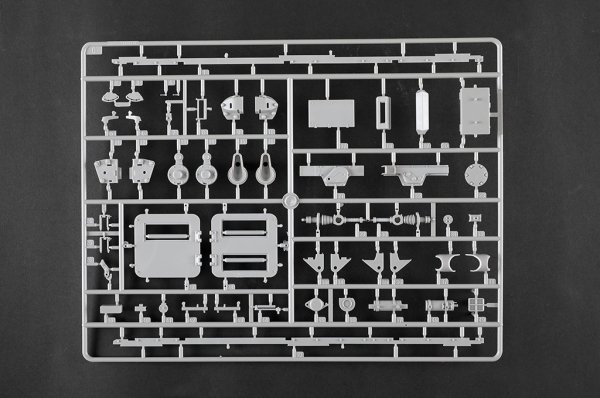 Trumpeter 00955 Pz.Bef.Wg.Fahrgestell Pz.Kpfw.III.Ausf.J 1/16